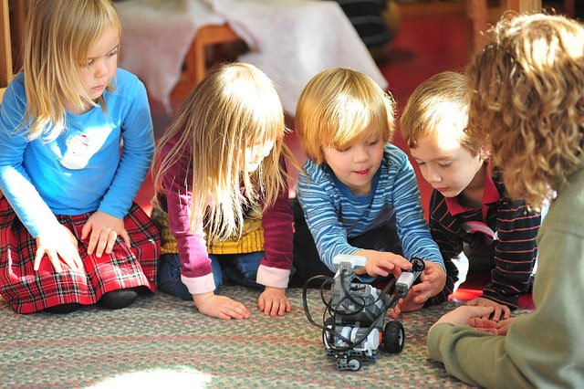 kids and robots